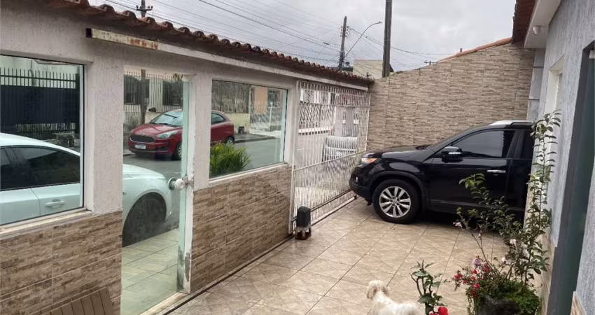 Casa com 3 quartos à venda em Barreira Cravo - RJ