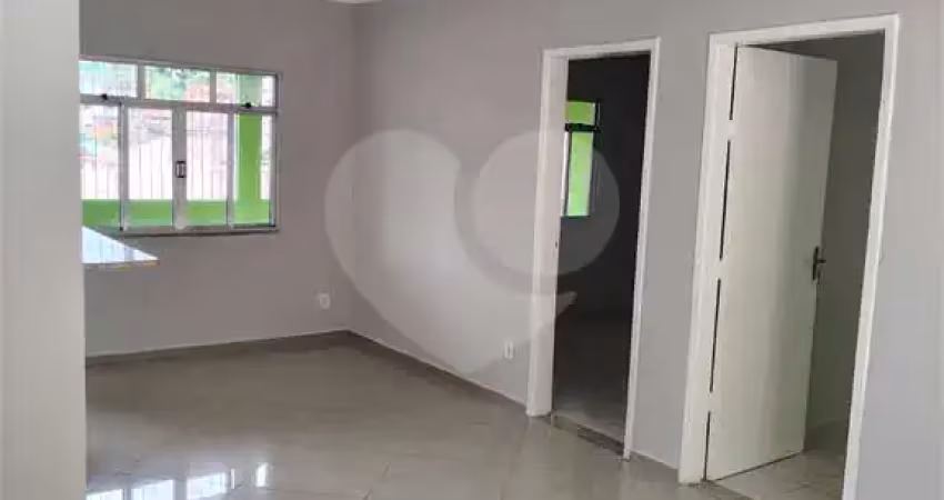 Casa com 2 quartos à venda ou para locação em Água Limpa - RJ