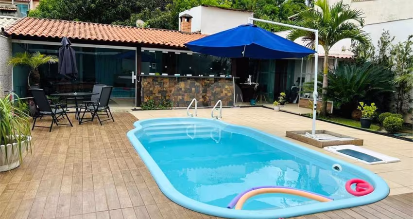 Casa com 3 quartos à venda em Jardim Belvedere - RJ