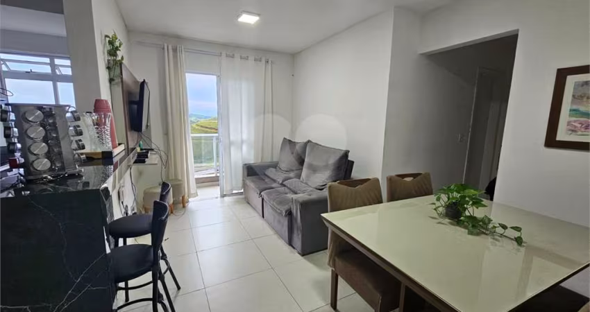 Apartamento com 2 quartos à venda em Água Limpa - RJ