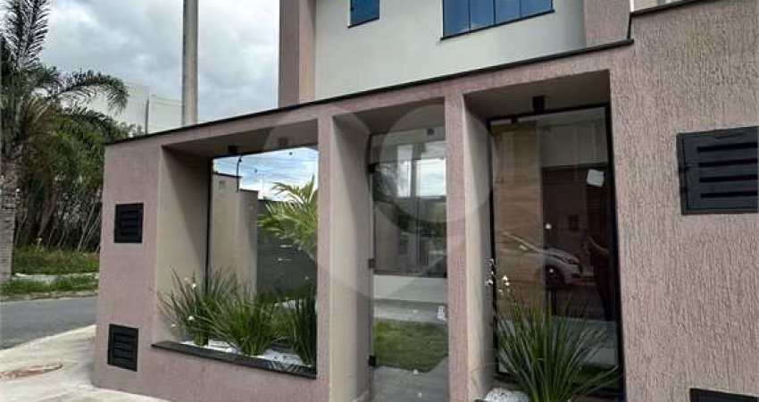 Casa com 3 quartos à venda em Jardim Belvedere - RJ