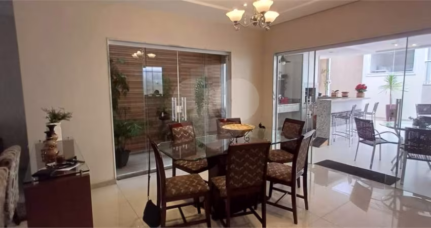 Casa com 2 quartos à venda em Jardim Belvedere - RJ