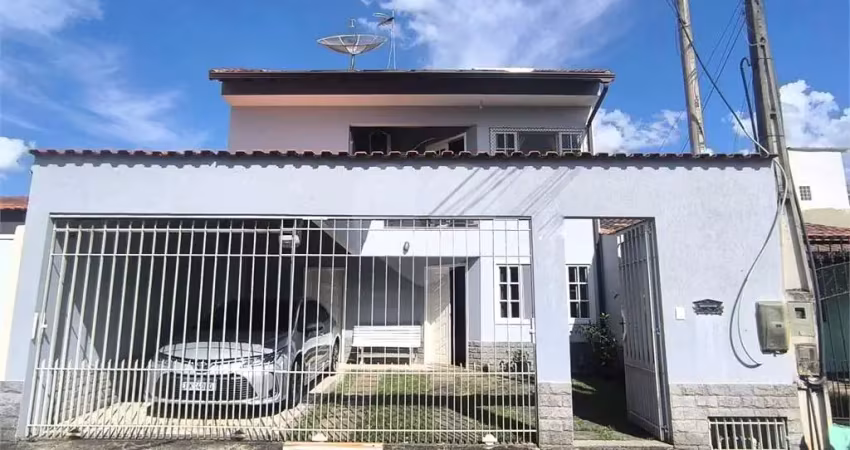 Casa com 3 quartos à venda na Dois, Vila Rica, Volta Redonda