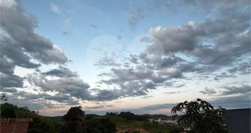 Terreno à venda em Jardim Belvedere - RJ