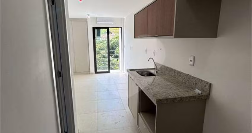 Studio com 1 quartos à venda em Jardim Amália - RJ