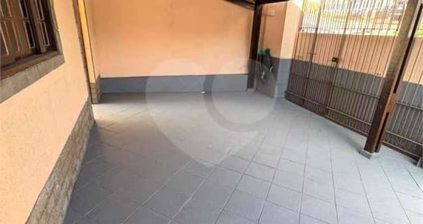 Casa com 2 quartos à venda em Retiro - RJ