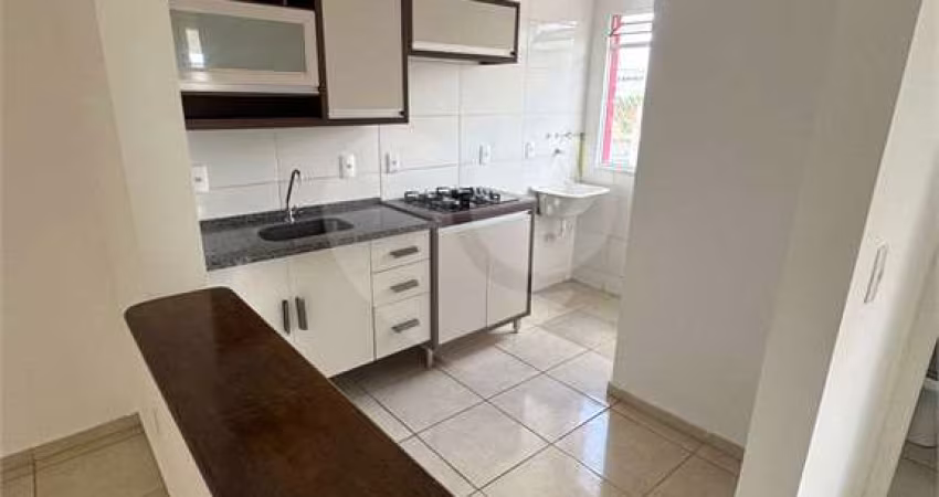 Apartamento com 2 quartos à venda ou para locação em Três Poços - RJ