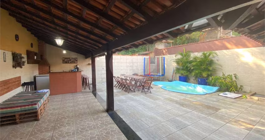 Casa com 4 quartos à venda em Morada Da Granja - RJ