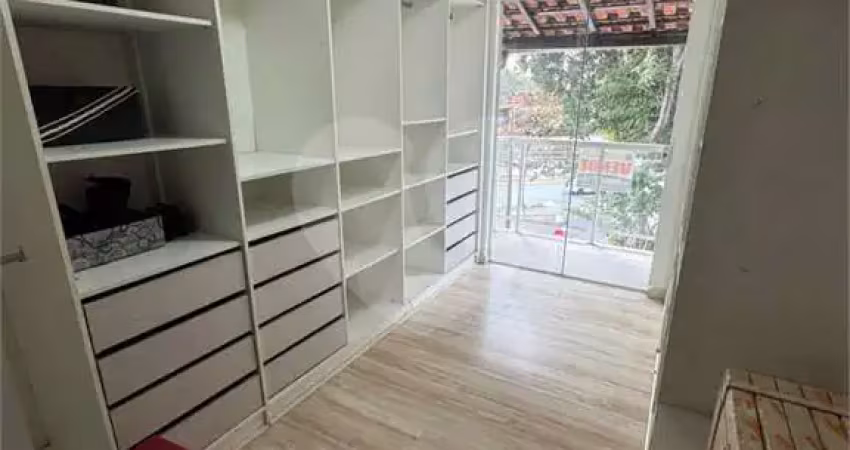 Casa com 3 quartos à venda na Duzentos E Vinte, Conforto, Volta Redonda