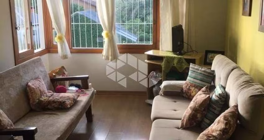 Apartamento dois dormitórios no centro de Canela