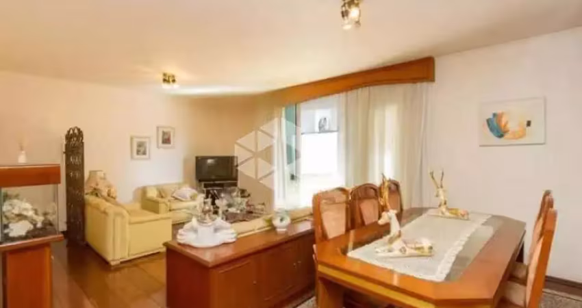 Venda apartamento com 140m², 3 dormitórios (1 suíte), 2 vagas no campo belo