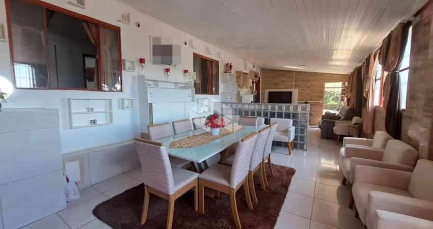 CASA NO BAIRO SÃO ROQUE EM FARROUPILHA
