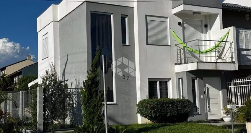Casa Zona Sul 2 Dormitorios, 1 suite e 2 vagas