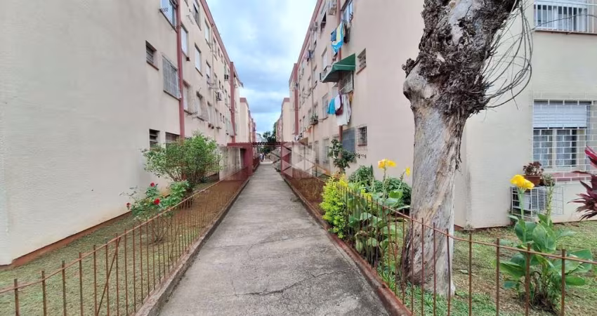 JK à venda, andar alto, rua Carlos Estevão, Jardim Leopoldina, próximo Padaria Colonial.