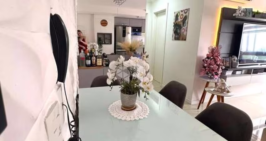 Apartamento a venda com  02 quartos com vaga - Bairro Fátima - Canoas
