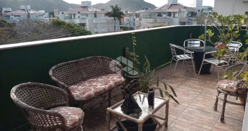 Cobertura em Ingleses Do Rio Vermelho