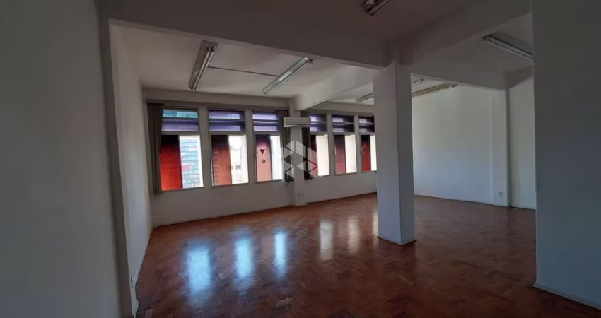 Conjunto Comercial no Centro Histórico de Porto Alegre