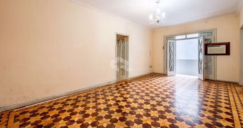 Apartamento com 119m² e 3 dormitórios no bairro Independência em Porto Alegre para comprar