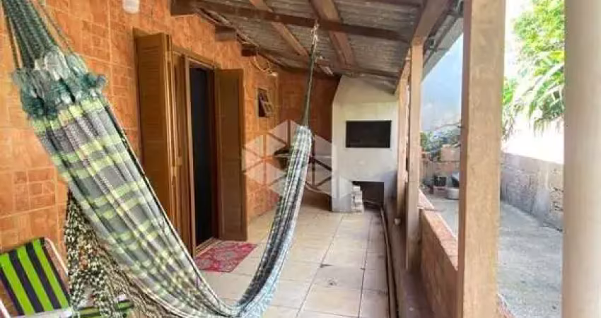 Casa com 3 quartos à venda na Amabílio de Souza Feijó, 371, Vila Augusta, Viamão