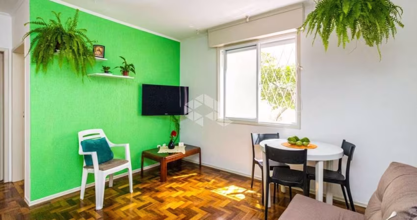 Apartamento / 2 Dormitórios / 1 Vaga / Cristal / Porto Alegre/RS