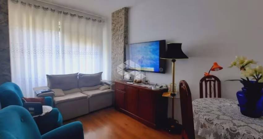 Apartamento com 2 dormitórios, de frente, ensolarado no Centro de Porto Alegre.