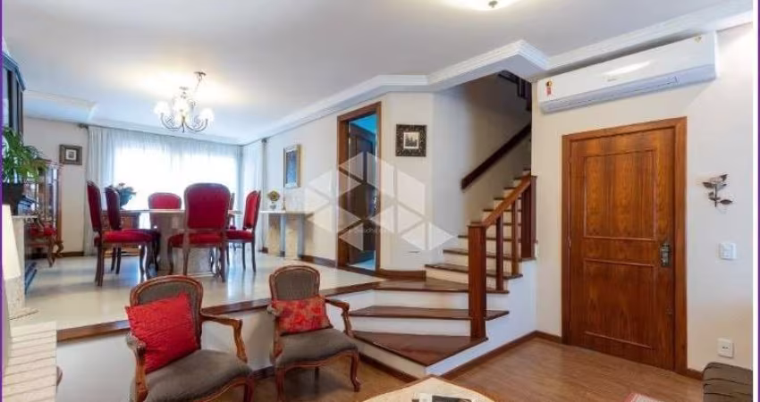 CASA EM CONDOMINIO 3 DORM,2 VAGAS COBERTAS BAIRRO JARDIM ISABEL