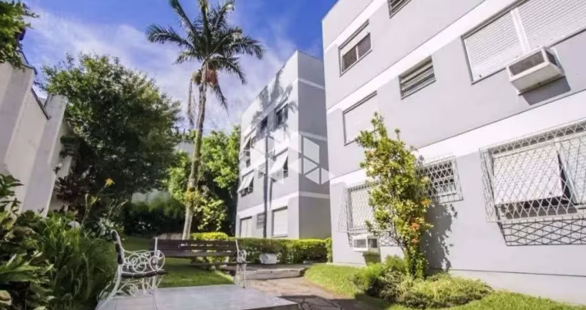 Apartamento 3 dormitórios/quartos e uma vaga/box no bairro tristeza  na zona sul de poa