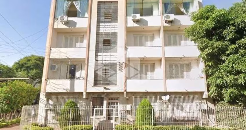 Apartamento no bairro Santa Cecilia em Porto Alegre de 2 dormitórios
