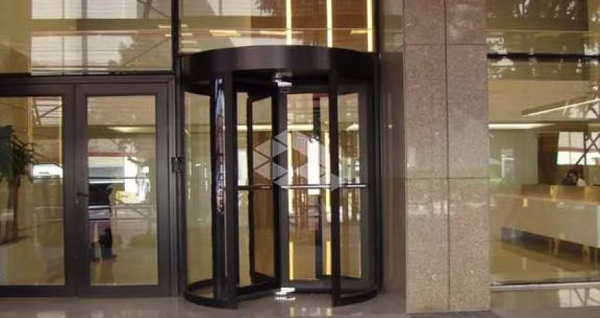 Sala comercial  no bairro Praia de Belas em Porto Alegre