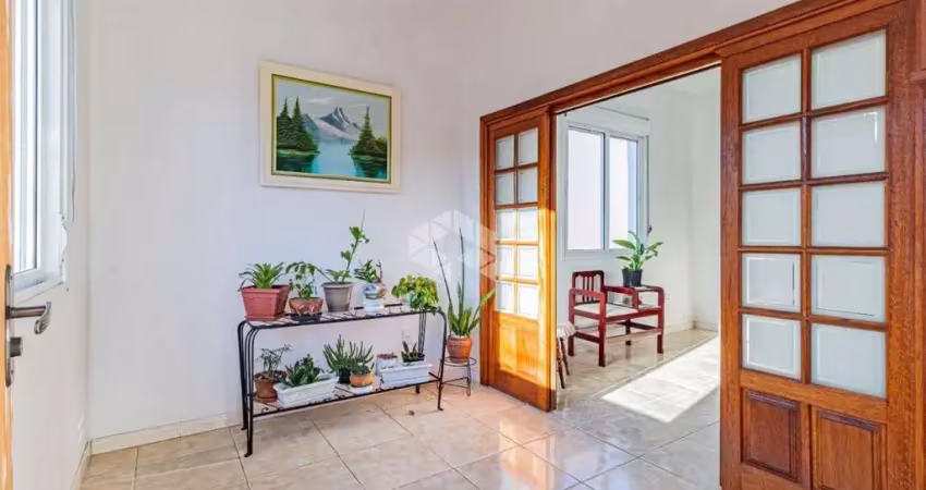 Casa com 3 quartos à venda na Rua Mampituba, 77, Ipanema, Porto Alegre