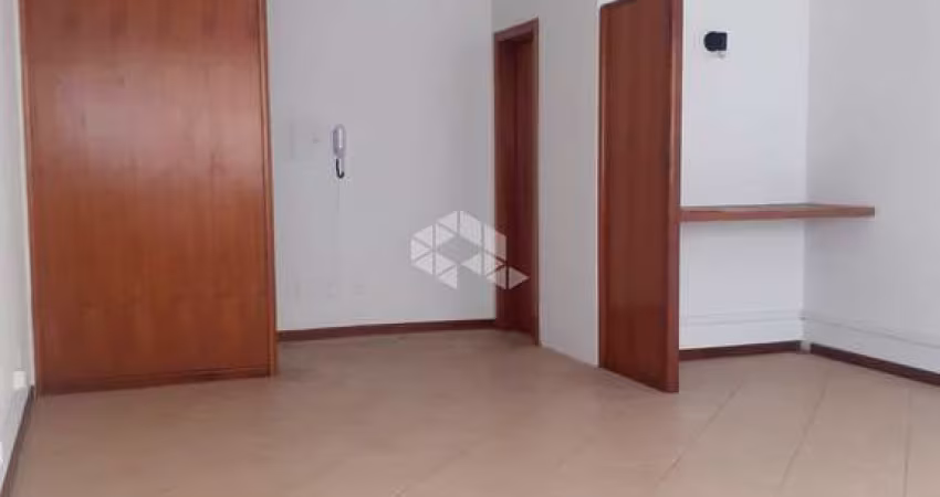 Sala Comercial na Av. Iguaçu Petrópolis