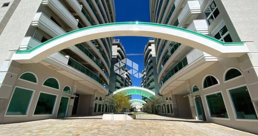 Apartamento de 03 Dormitórios no CENTRO