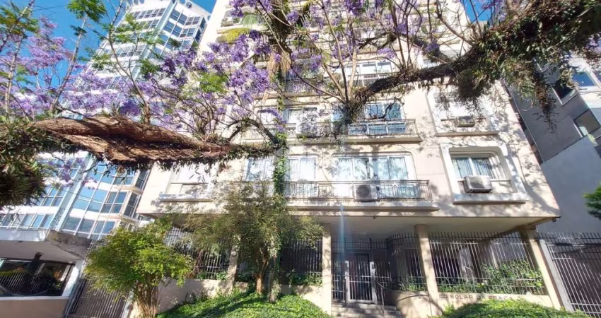 Apartamento 02 dormitórios mais dependência com vaga bairro Moinhos de Vento