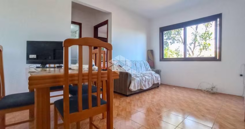 Apartamento 02 dormitórios com vaga no bairro Partenon