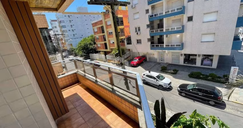 Apartamento 03 dormitórios suíte, mobiliado, sacada, churrasqueira, box, Centro, Capão da Canoa.