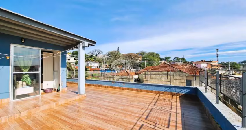 Cobertura duplex com 130m² reformada com vista incrível próximo ao zaffari da av. teresópolis