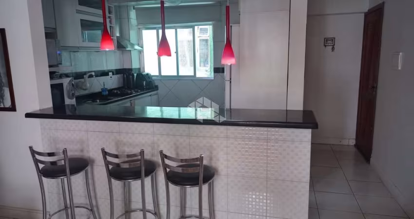 VENDO APARTAMENTO REFORMADO SEMI MOBILIADO 2 DORMITÓRIOS