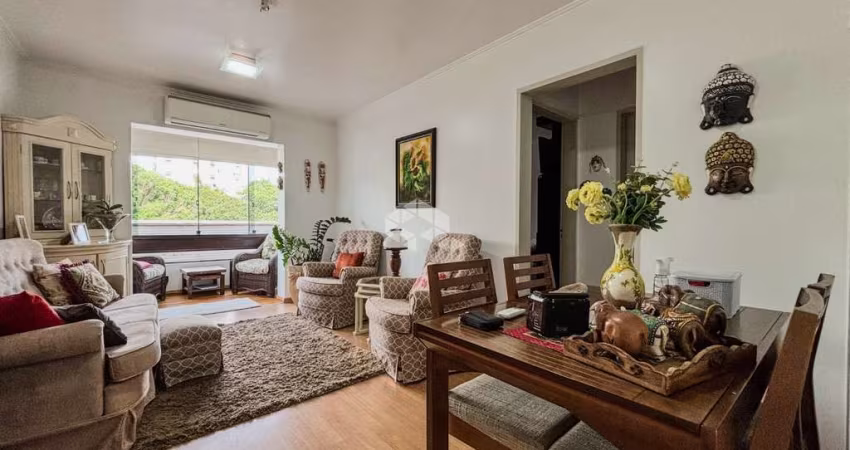 Apartamento de 2 dormitórios, sacada integrada, elevador, vaga coberta, Bairro Vila Rosa em Novo Hamburgo
