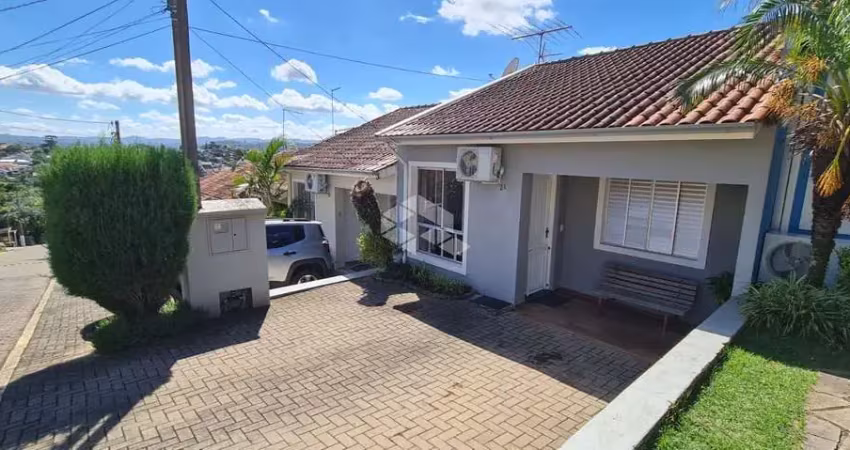 Casa em condominio  no bairro rincão em novo hamburgo
