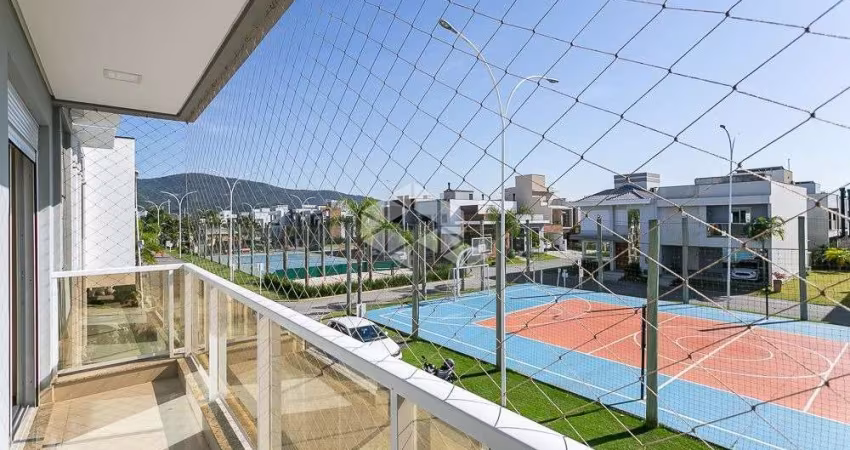 Casa com 03 quartos/dormitórios no bairro Deltaville, em Biguaçu- SC