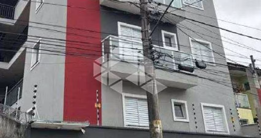 Apartamento á venda - CIdade A.E. Carvalho.