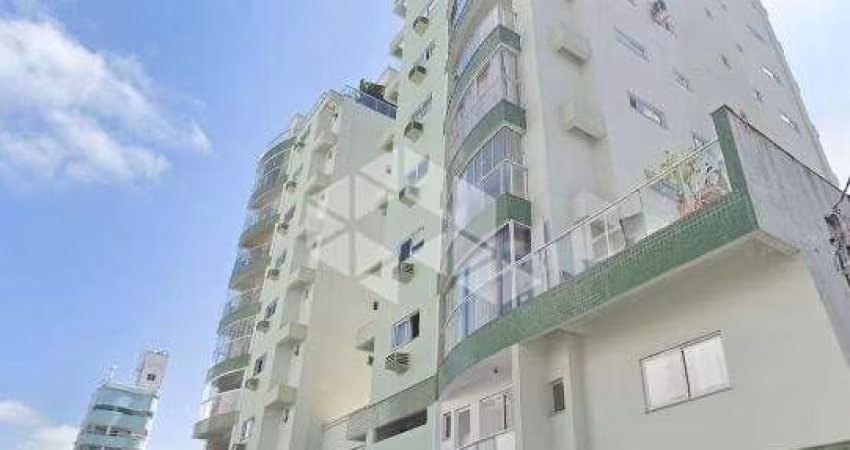 Apartamento 3 dormitórios, sendo 1 suíte