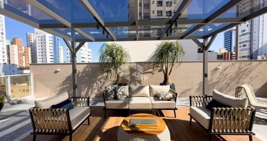 APARTAMENTO 3 SUÍTES ANDAR ALTO CENTRO BC