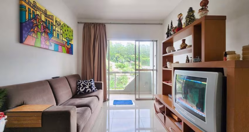 Apartamento com Dois Dormitórios no Bairro Carvoeira Prox da UFSC em Florianópolis/SC