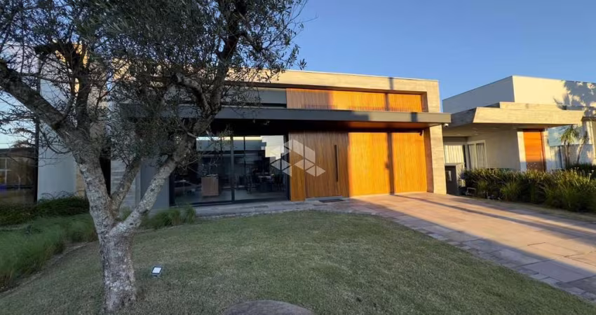 Casa com 4 dormitórios, sendo os 4 suítes, 192m², condomínio fechado, mobiliada