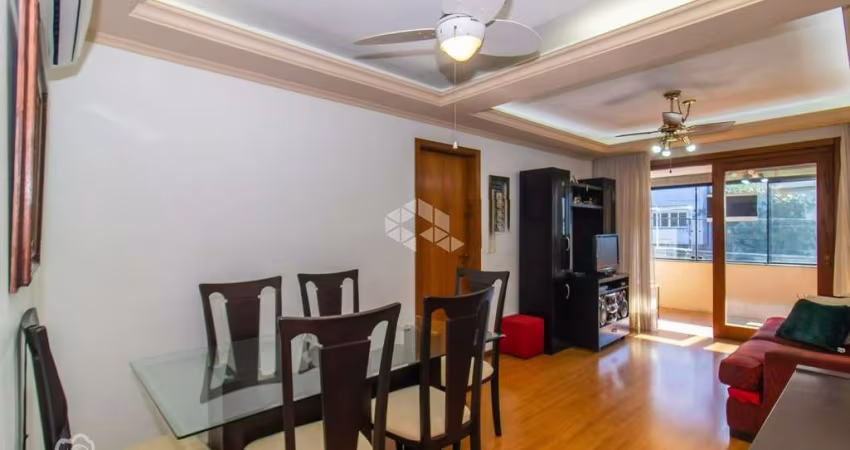 Apartamento mobiliado com 89m privativos, 2 quartos e 1 vaga na Dona Eugênia no bairro Santa Cecília