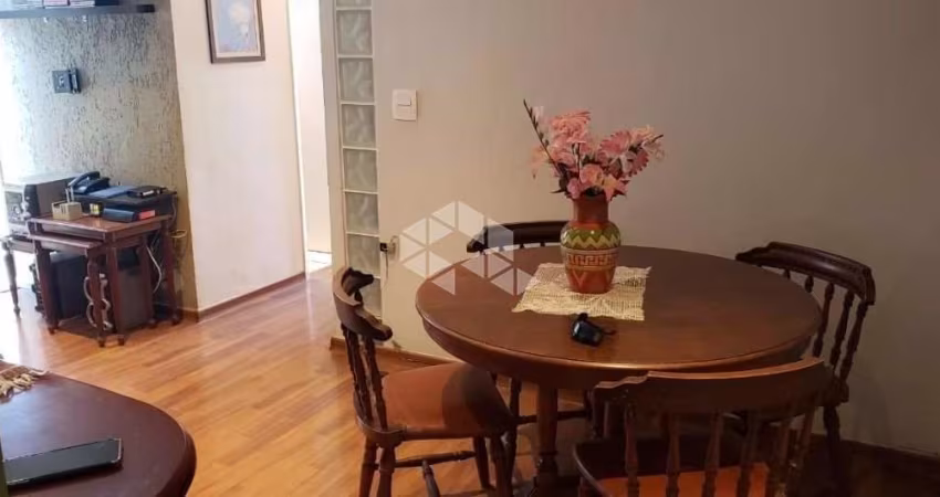 Apartamento em Vila Santa Catarina