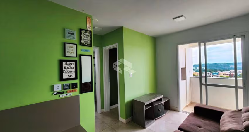 Apartamento SEMI MOBILIADO