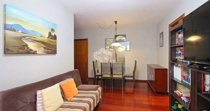 Apartamento 2 quartos, sacada e com vaga no Bairro Santana