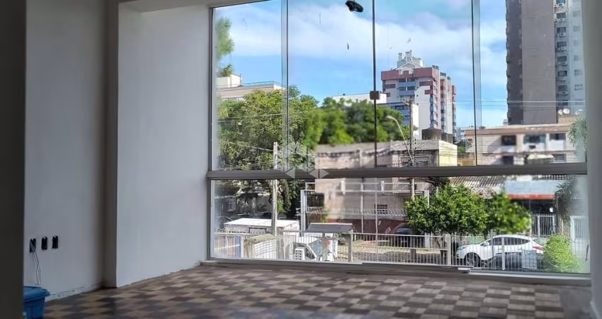 APARTAMENTO 2 DORMITÓRIOS NO MENINO DEUS PERTO ORLA E HOSPITAL MENINO DEUS